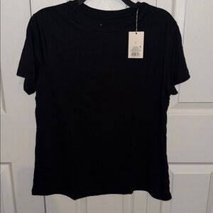A New Day Black Short Sleeve Tee, Women’s Size L, NEW